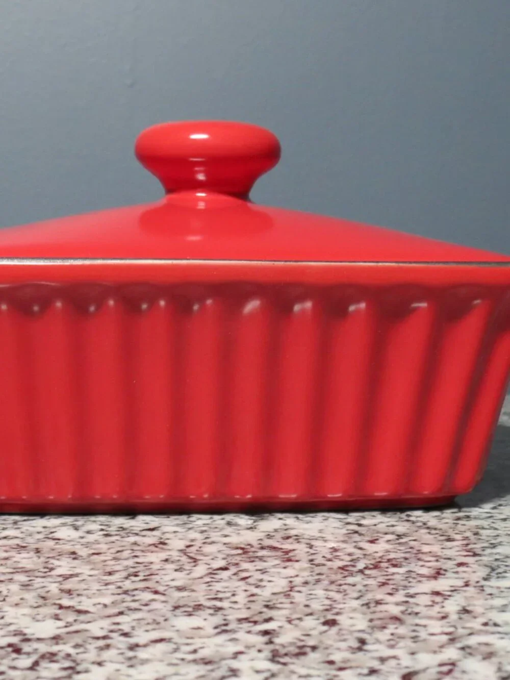 New Crock-Pot Red 2pc. Denhoff Non-Stick Stoneware Casserole Dish With Lid